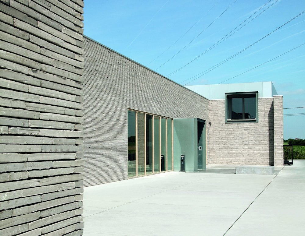 Entry 1 Image 13